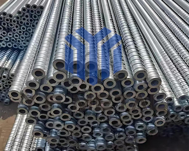 Hollow grouting rock bolt