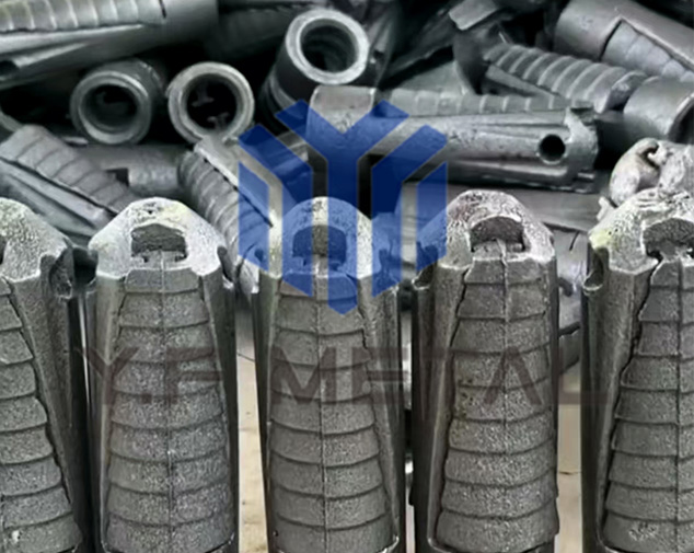 Hollow grouting rock bolt