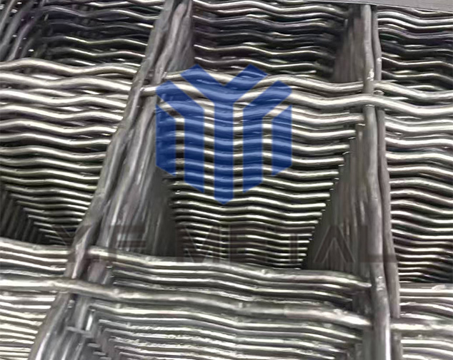 Reinforced steel mesh